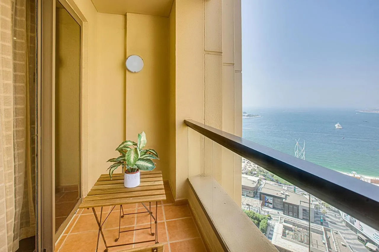 Amazing Sea View Apartment In The Jbr Dubaj